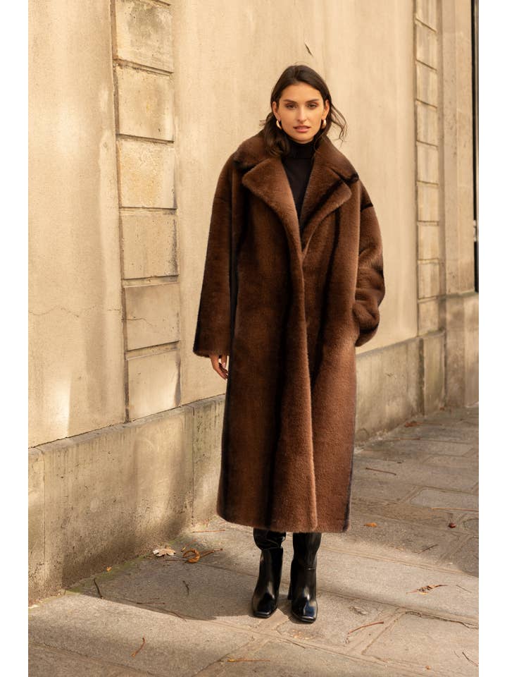 Attentif Paris - Wholesale Fur/Faux Fur Coat - Women's - Long synthetic fur coat with lapel collar58