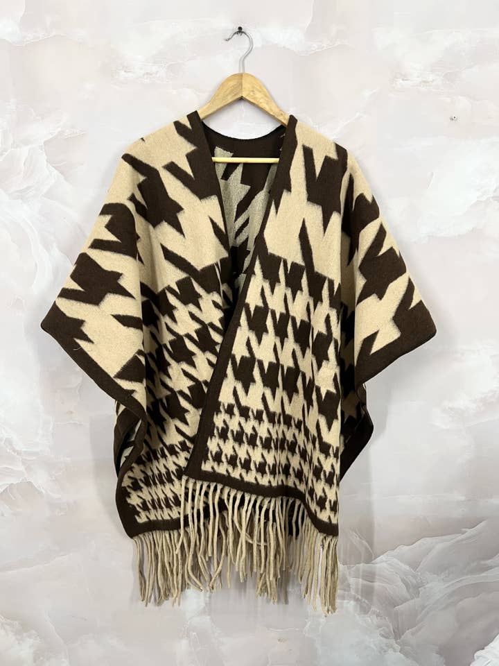 LINETA - Vendita all'ingrosso Poncho - Donna - Poncho aperto PON-8 a motivo pied de poule1
