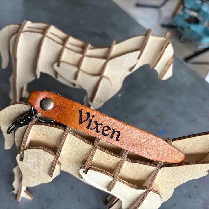 Artifice By Artifact - Wholesale Keychain - Unisex - Renaissance Fair Leather Keychains1