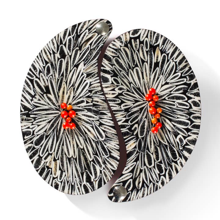 Ensemble Almendro Yin-Yang Noir pour la vente par LADORADA