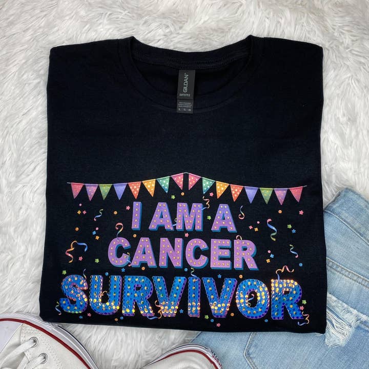 Manches courtes à paillettes I Am A Cancer Survivor pour la vente par Dockery Corporation