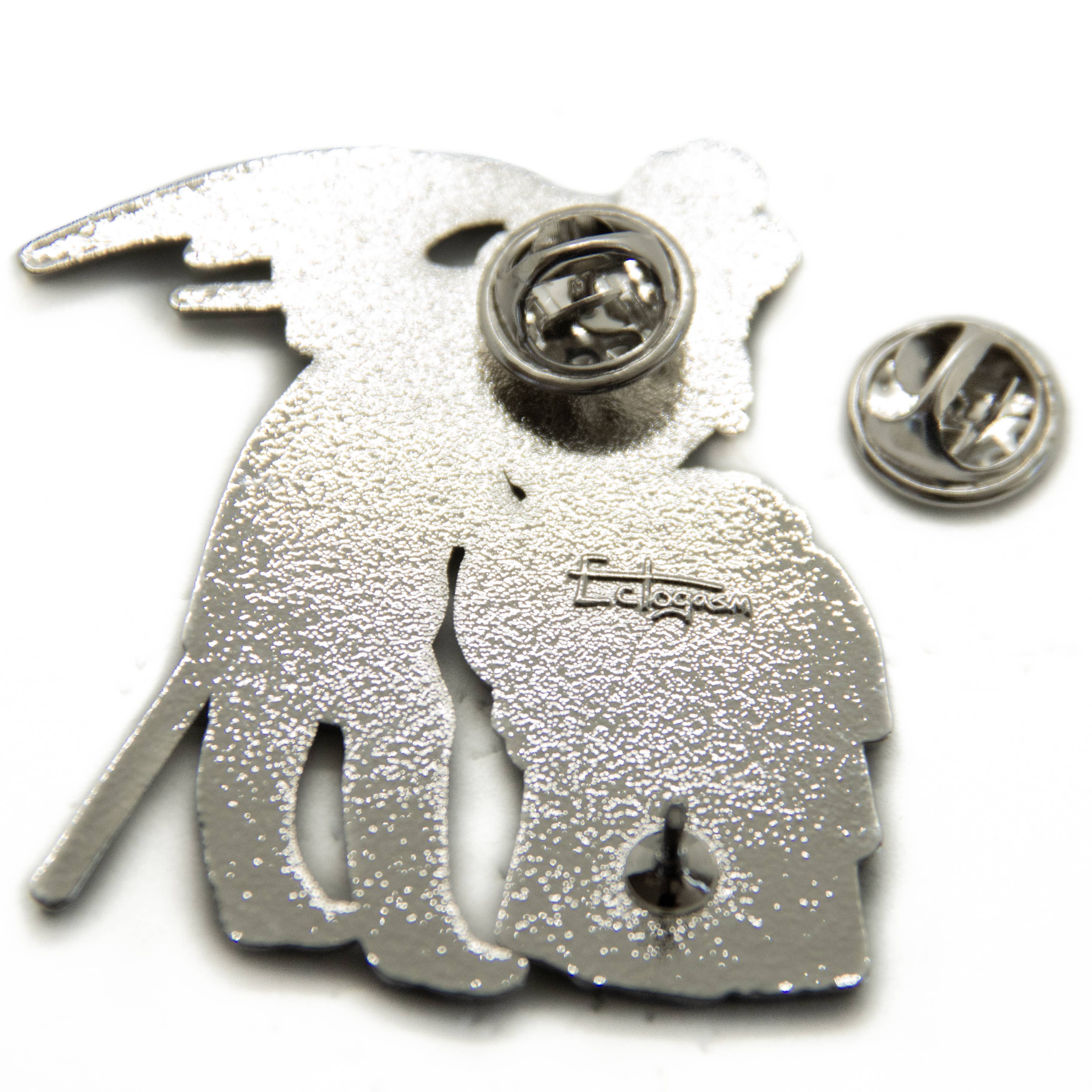 Ectogasm - Vente Épinglettes/boutons - Épinglette en émail Goth Victorian Devil's Kiss3