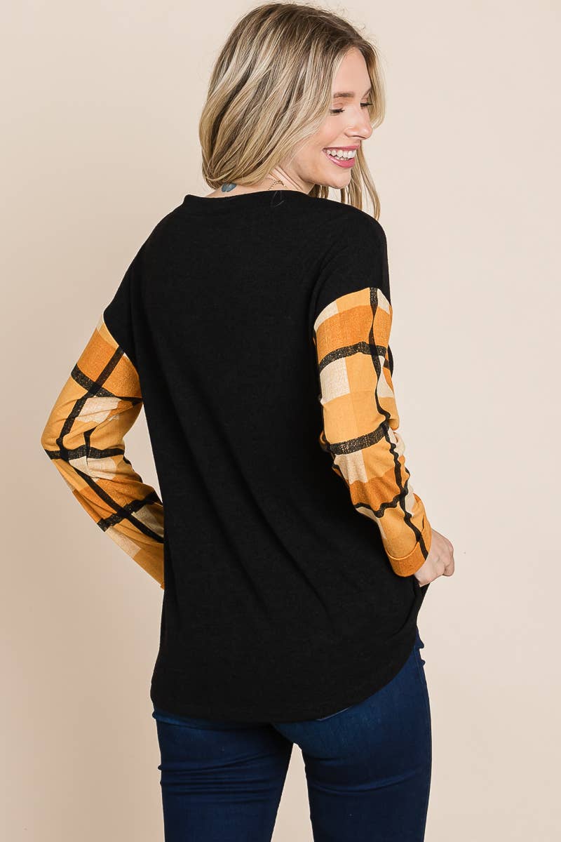 Emerald Collection – wholesale Knit top – Women's – ETK-8593-PL Plus Size Plaid Printed Sleeves Top3