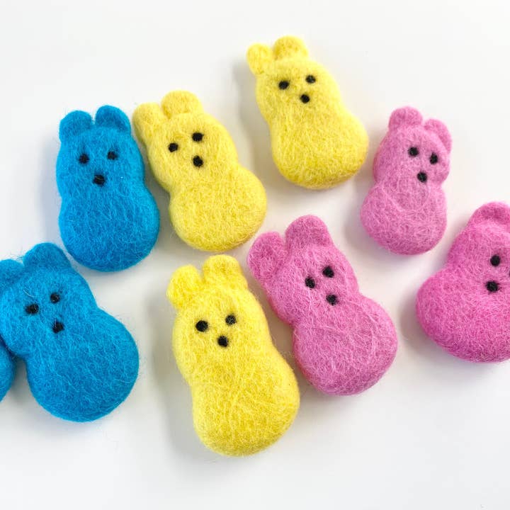 Wool Jamboree - Wholesale Decorative Tabletop Object - Wool Felted Bunny0