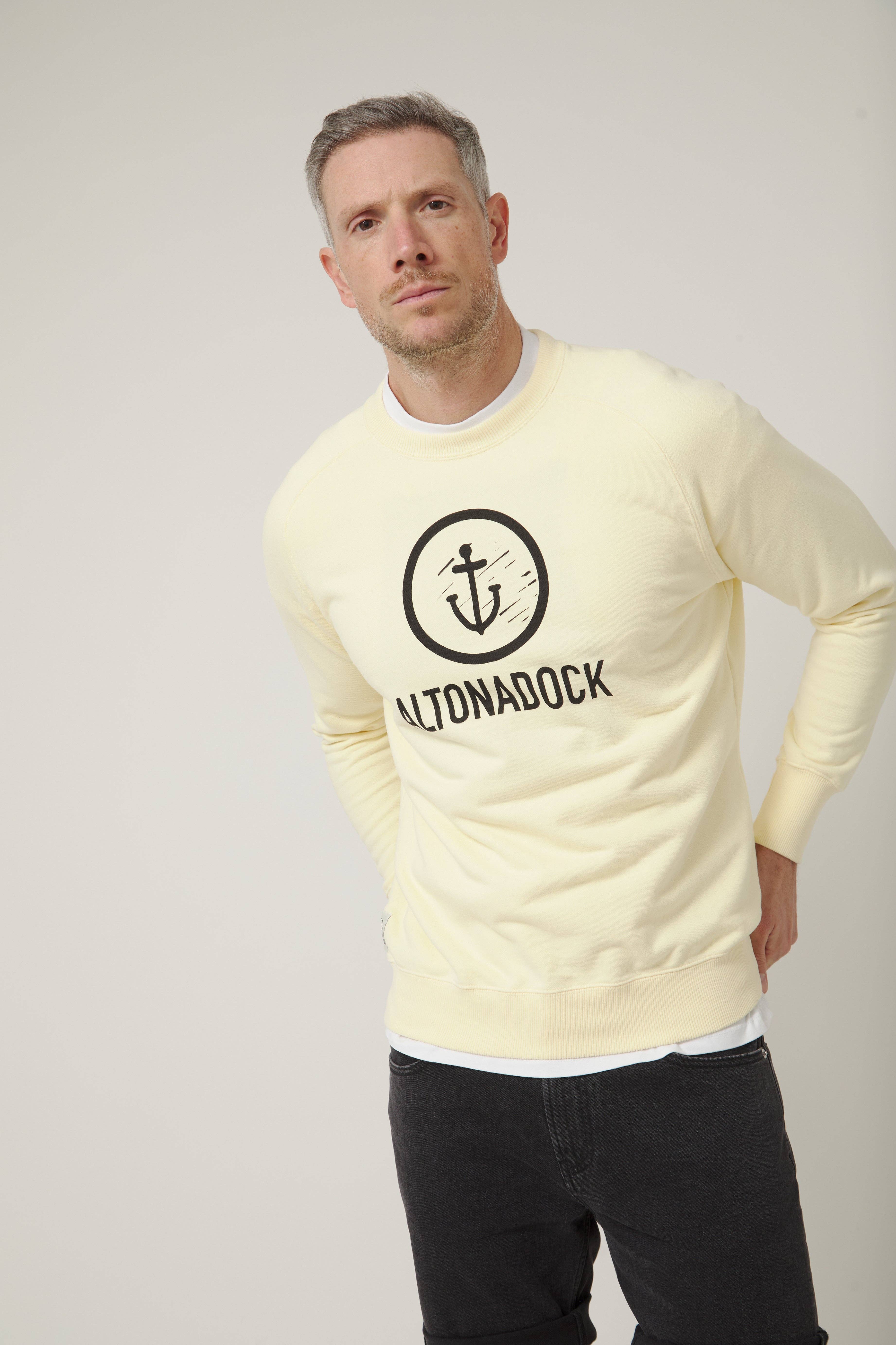 ALTONADOCK - Wholesale Graphic Sweatshirt - Unisex - Northbound Vanilla Sweatshirt1