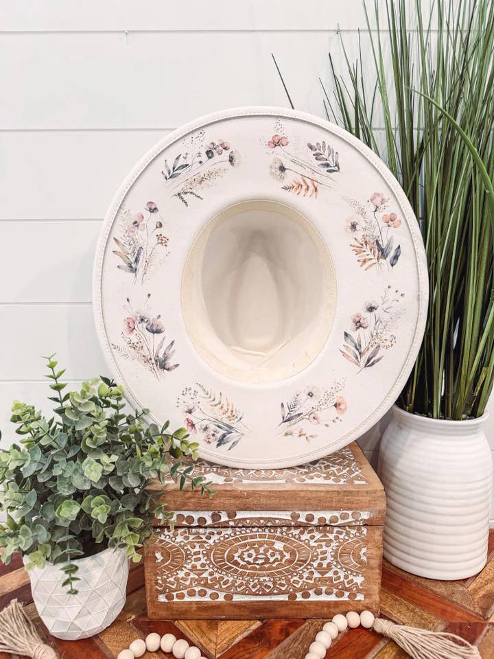 Chapéu com Estampa Floral por atacado de Willie & Dolly Designs