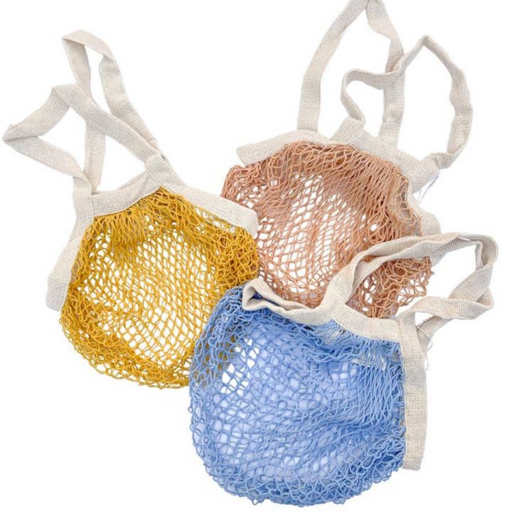 the french market bag no.2 in wheat for wholesale on Faire5