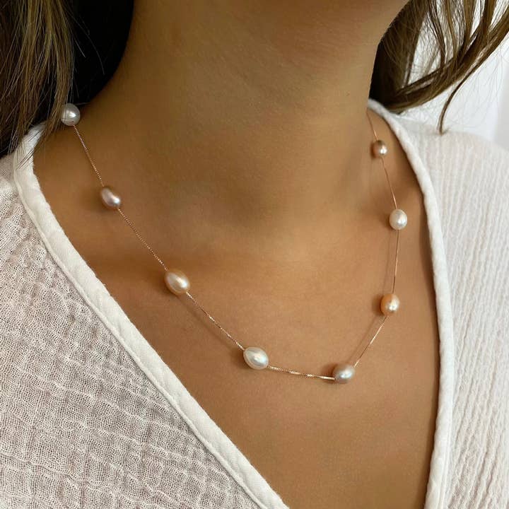 Collana di perle multicolore rosa Lisa per la vendita all'ingrosso da parte di Misha Hawaii Jewelry