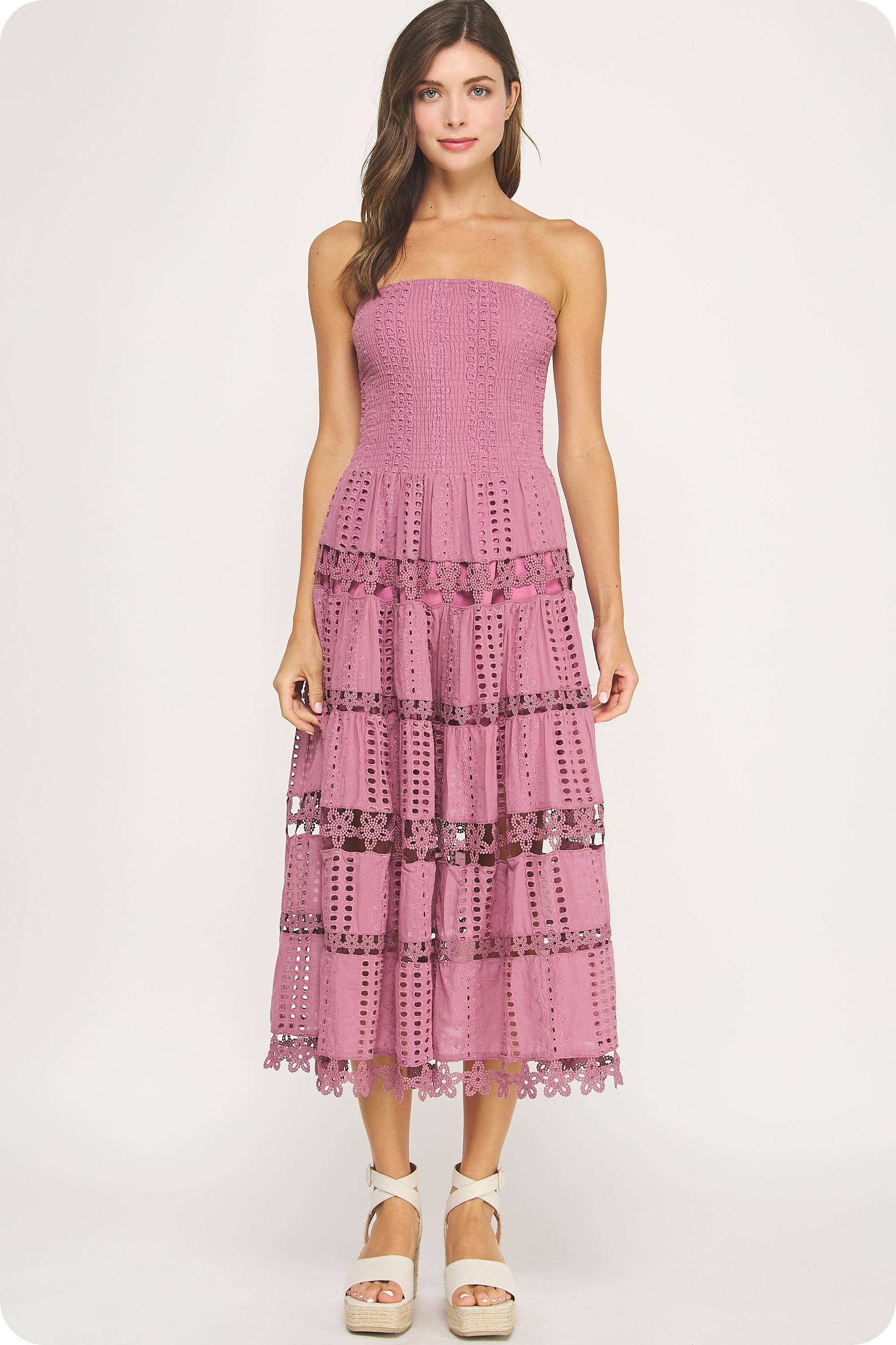 Strut & Bolt - Wholesale Jurk - Dames - Kanten kokerjurk met oogjes22