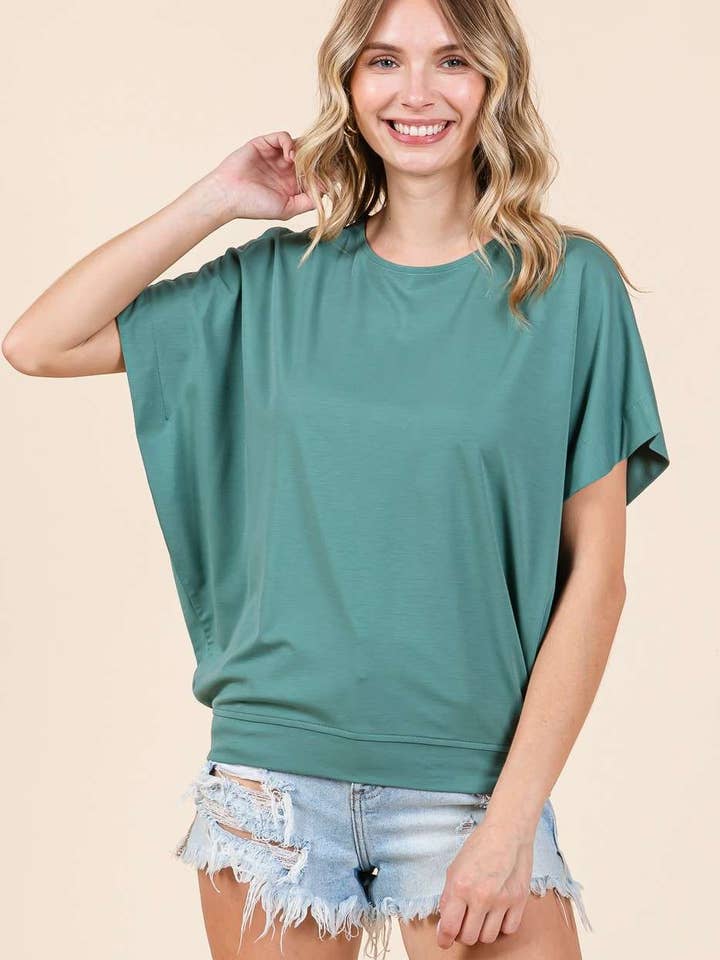 RUNDHALSAD DOLMANÄRMAD BASTOPP för wholesale av mittoshop