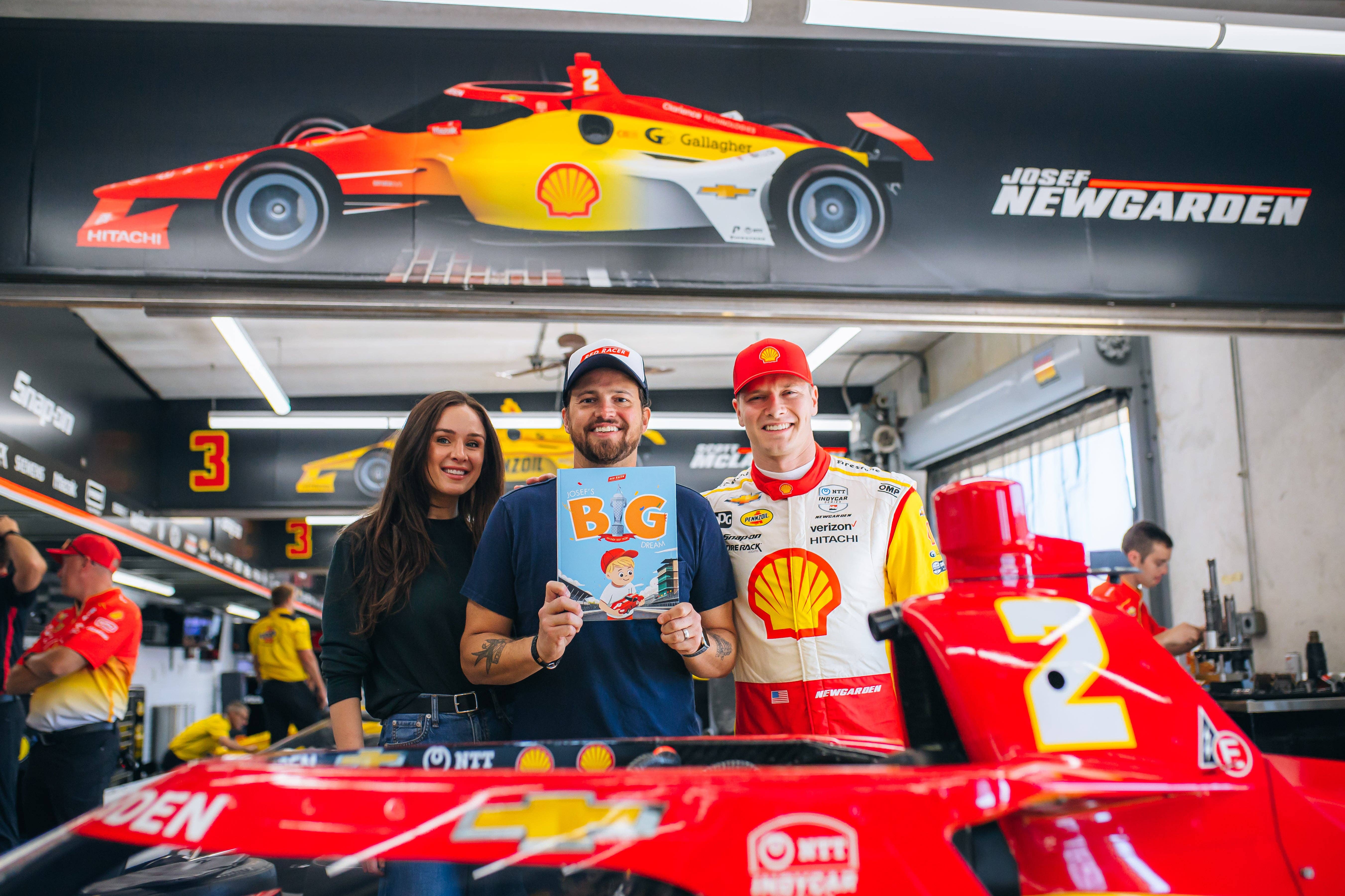 Red Racer Books - Vente Livre pour enfants de maternelle (de 3 à 5 ans) - Le grand rêve de Joseph : une histoire de l'INDY 500 - Livre pour enfants à couverture rigide10