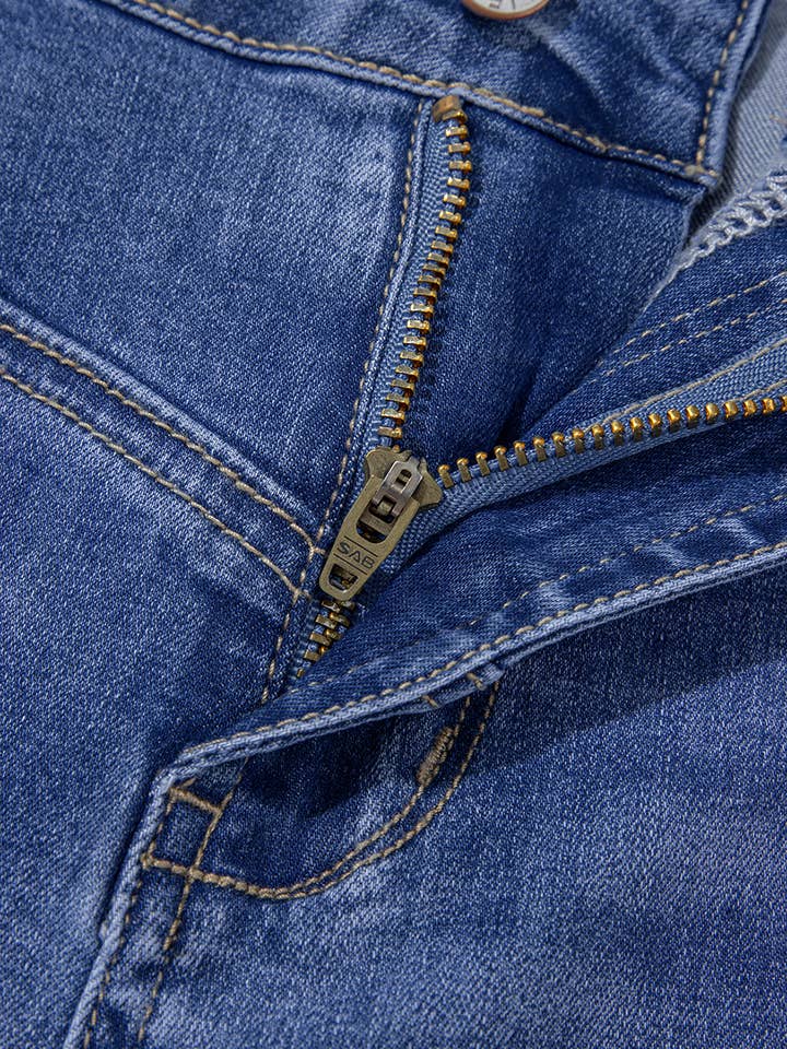 Blue Tailored Center Seam Detail Straight Loose High Rise Jeans for wholesale on Faire8