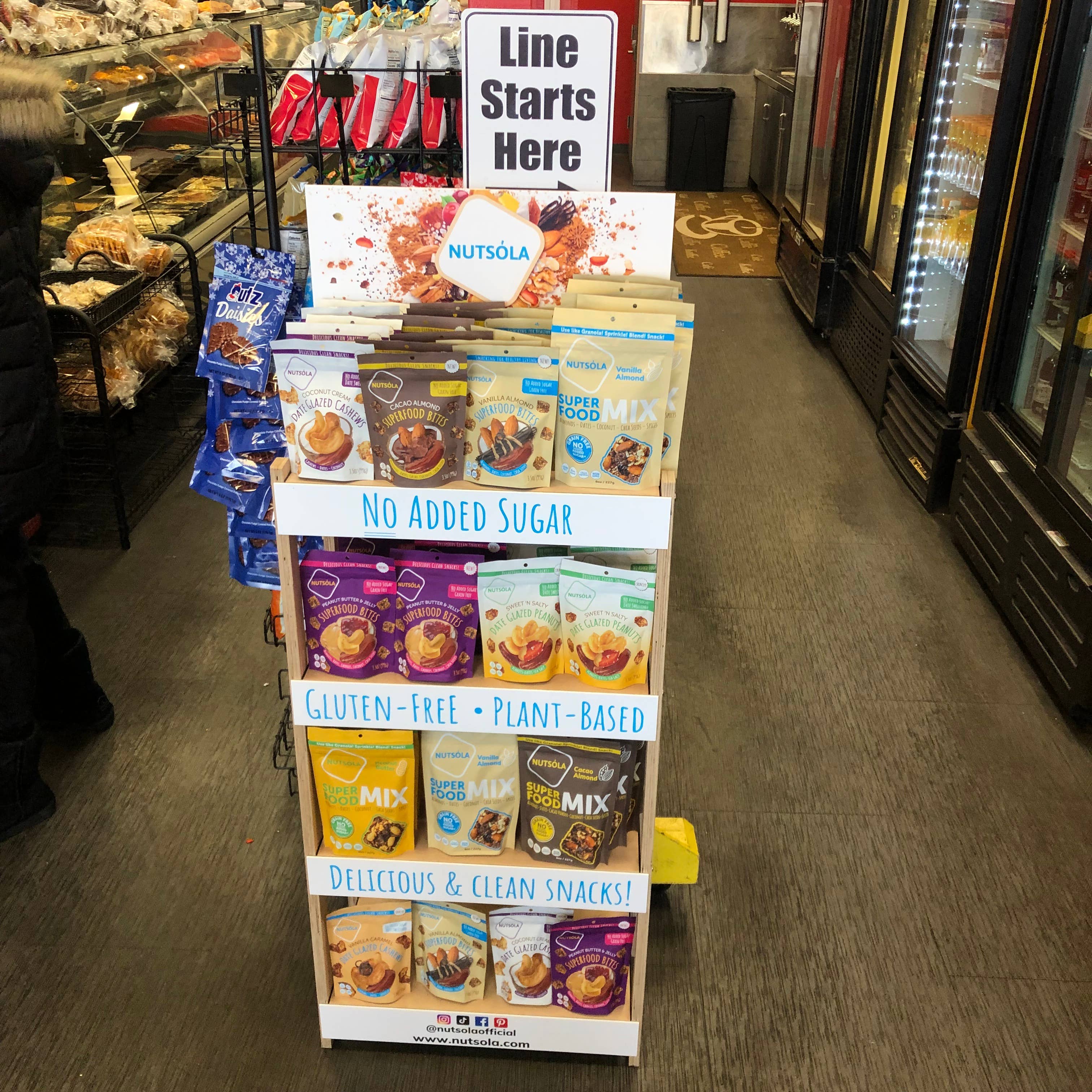 NUTSÓLA - Wholesale Retailer Display - Food & Drink - NUTSÓLA Display Rack6