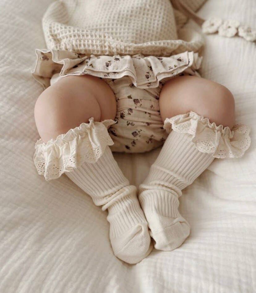 Annie & Charles - Wholesale Socks - Kids & Baby - Annie & Charles® Ruffle Socks3