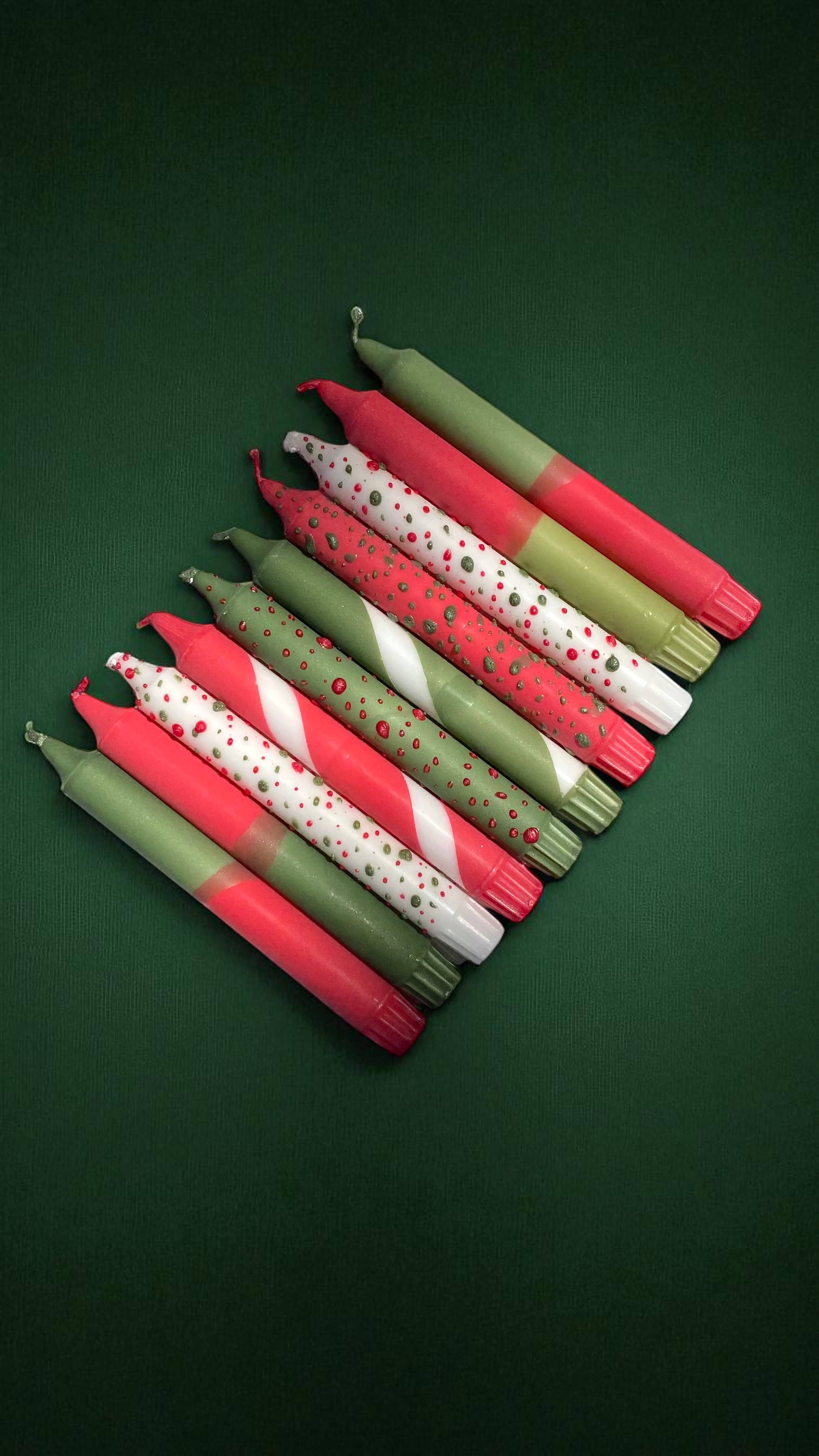 Kupkup HB. - Fi Design Studio Co. - Vendita all'ingrosso Candele a colonna - Bagliore Gioioso | Natale | 2,3x20 cm6