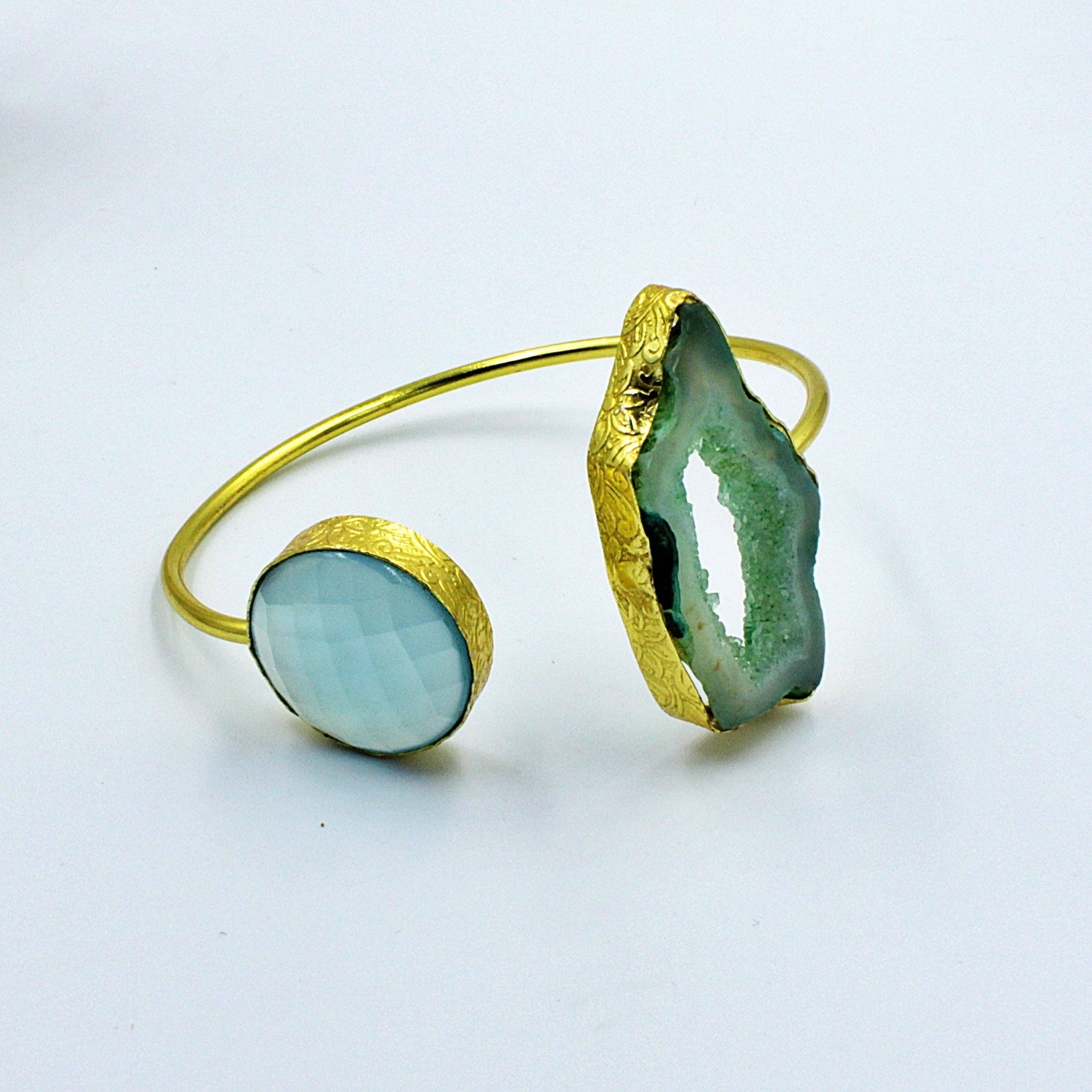 LA MAR - Wholesale Cuff Bracelet - Bracelet with 2 stones, light blue and green - chalcedony and agate quartz gold-plated3