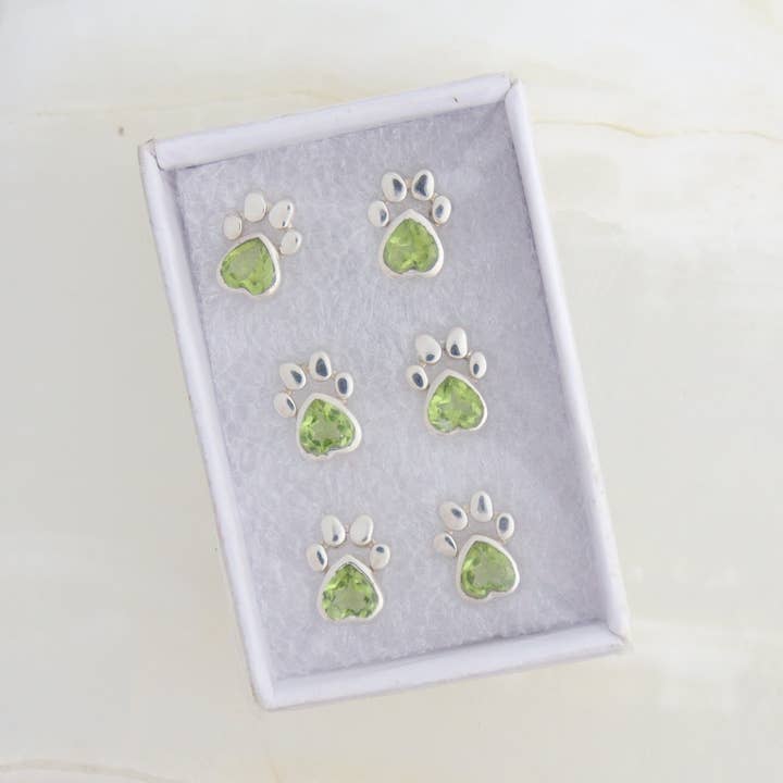 "Paw" Peridot Earring Studs for wholesale by Mi Esperanza Minerals