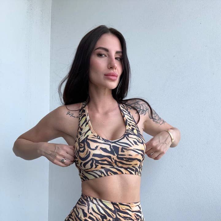 Feline sports bra and other Purchase Wholesale papier wc noir. Free Returns & Net 60 Terms on Faire trending on Faire.