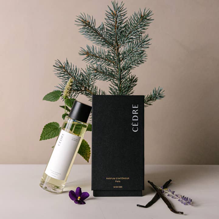 Cedar and Myrrh - Vendita all'ingrosso Spray per tessuti e ambienti - Parfum D'Intérieur Cèdre 1