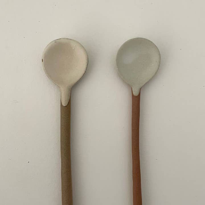 fort & field - Wholesale Kitchen Spoon - Colored small handmade Japanese pottery spoon - pink grey5