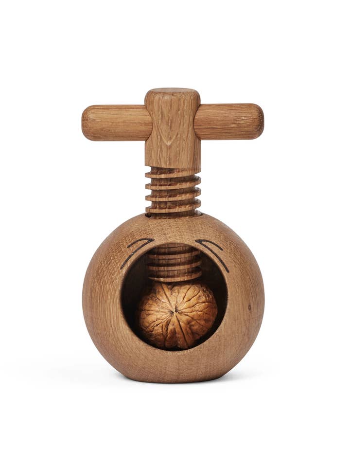 Crush, nutcracker for wholesale by Spring Copenhagen