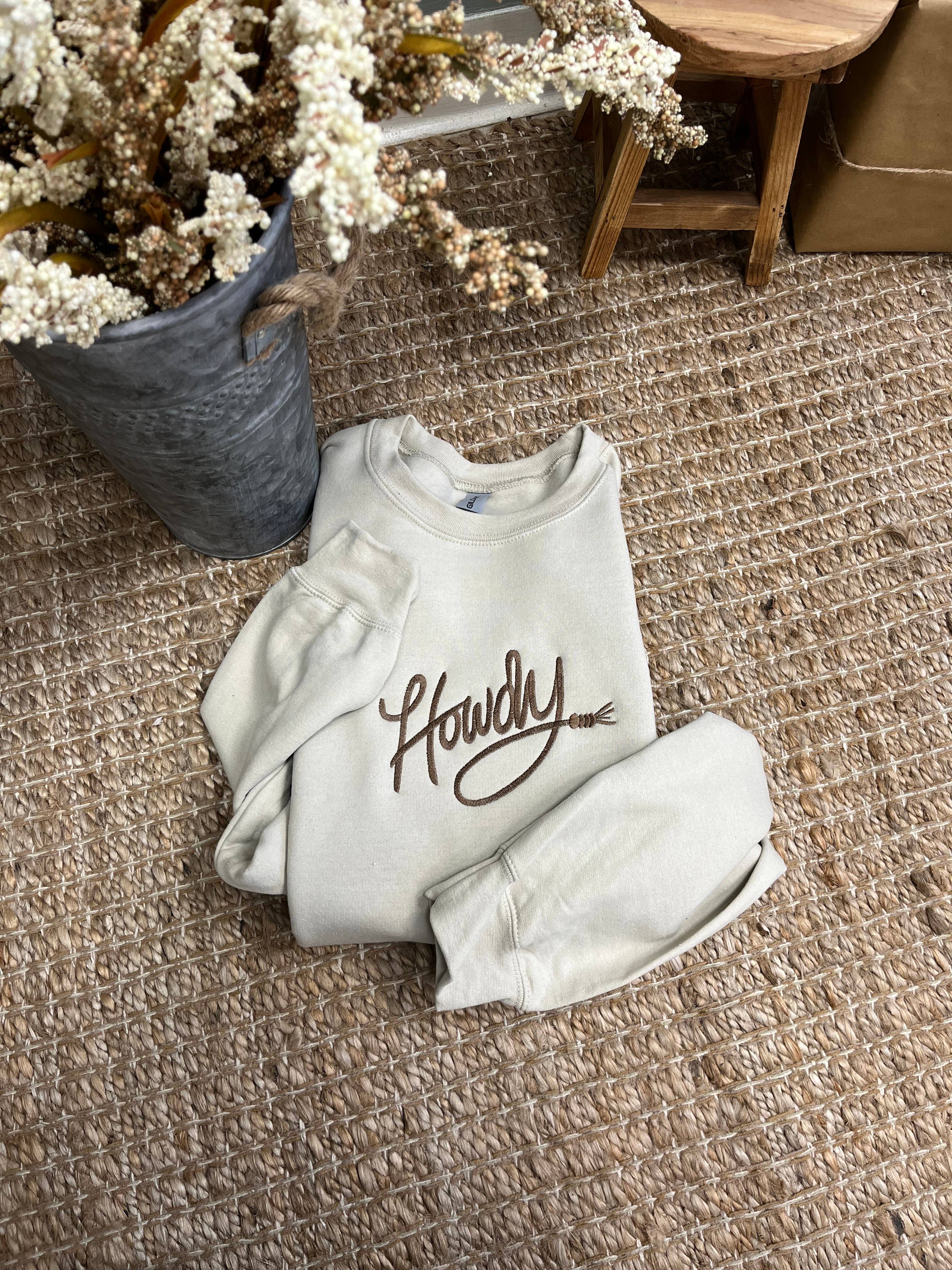 Lhite Graphics - Wholesale Sweatshirt - Unisex - Howdy Embroidered Crewneck Sweatshirt1