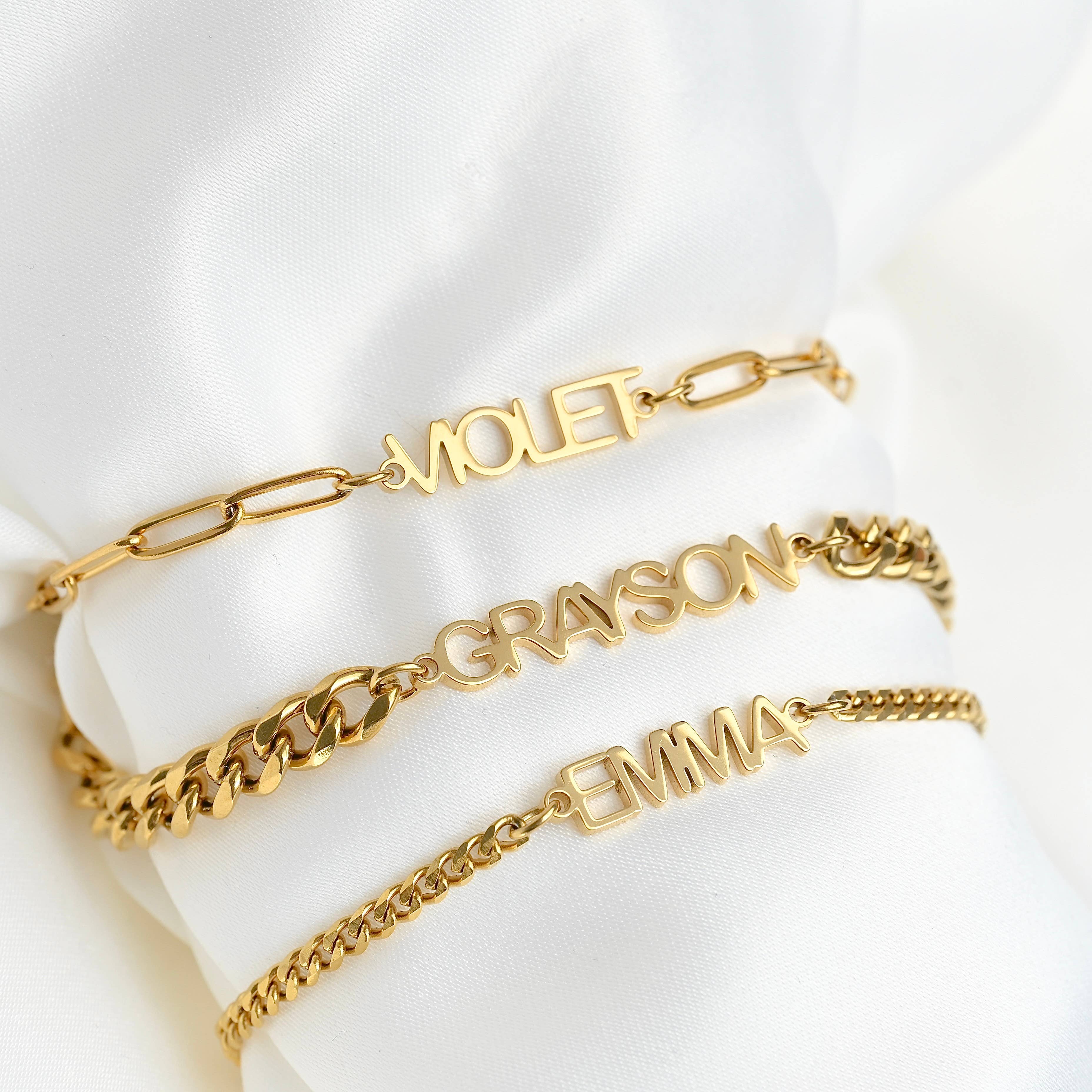 Blueyejewelry - Wholesale Charm/Dangle Bracelet - Custom Name Bracelet - 18k Gold Personalized Name Bracelet 1