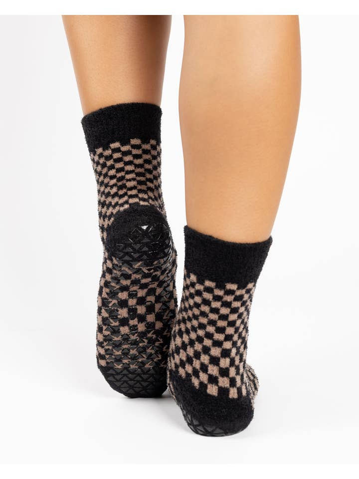 Pointe Studio - Wholesale Socks - Women's - Women's Annie Cozy Crew Grip Sock