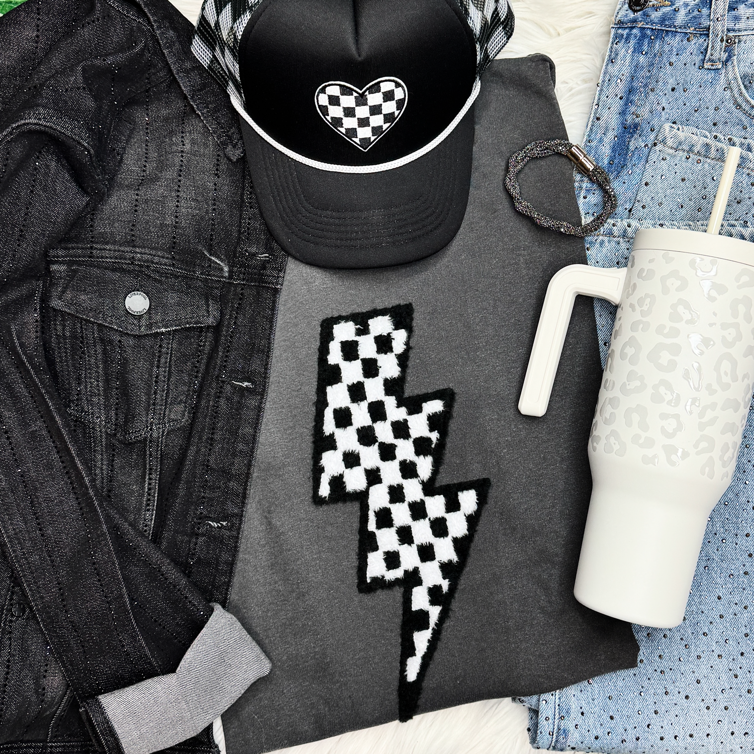 Trendy Tee Co. - Wholesale T-Shirt - Women's - Checkered Lightning Bolt Fluffy Tee0