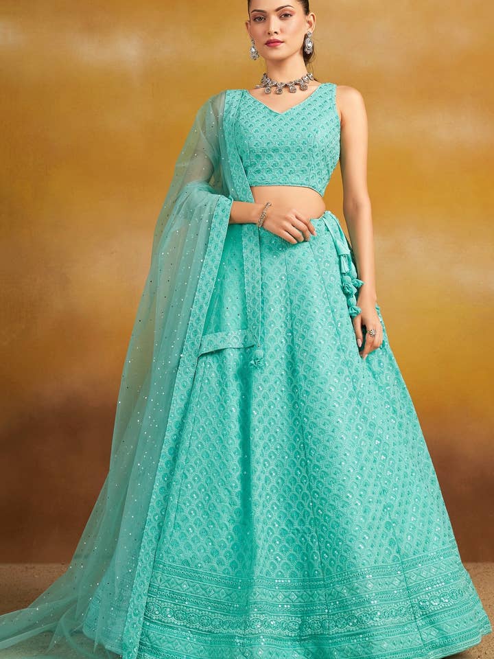 Lehenga Choli en Georgette Turquoise pour Mariage et Festival Indien & Pakistanais - Broderie de Sequins & Fil pour la vente par HATKE BRIDE