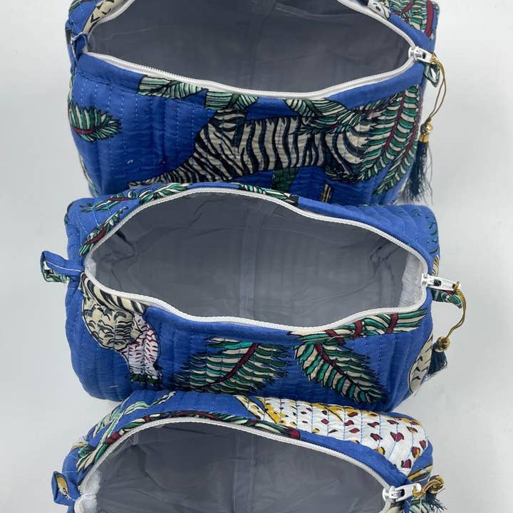 Funky Yak Ltd – wholesale Sminkväska – 100% bomull vadderad necessär set om 3 små, medelstora och stora1