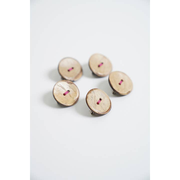 42POPS - Vendita all'ingrosso Spille - ",, SI-15656 Spilla con Bottone in Legno12