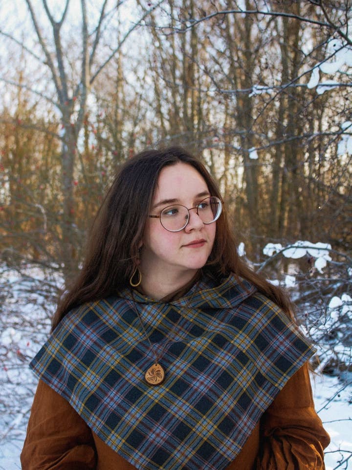 Capuz skjoldehamn inspirado no cottagecore por atacado de Haizea Arranz