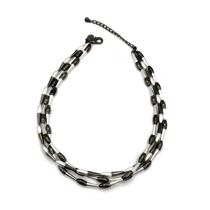 Collier conique et ovale à 3 brins pour la vente par Erica Zap Designs