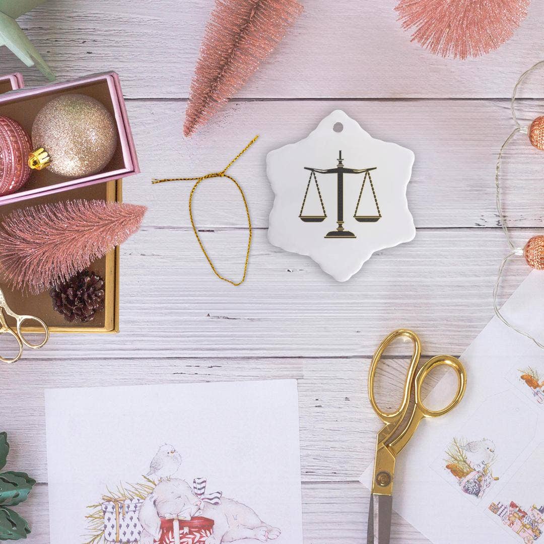 3dRose - Wholesale Ornament - 3dRose, Elegante Zwart-Gouden Weegschaal van Gerechtigheid, Ornament12