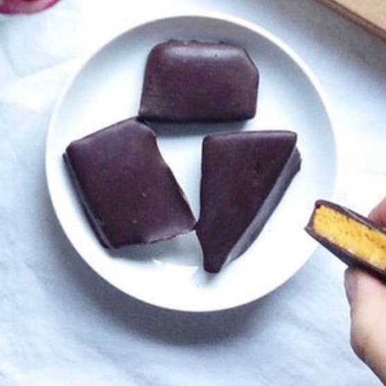 Nunu Chocolates - Wholesale Chocolate-covered sweets - Hokey Pokey (sponge candy) Mini1