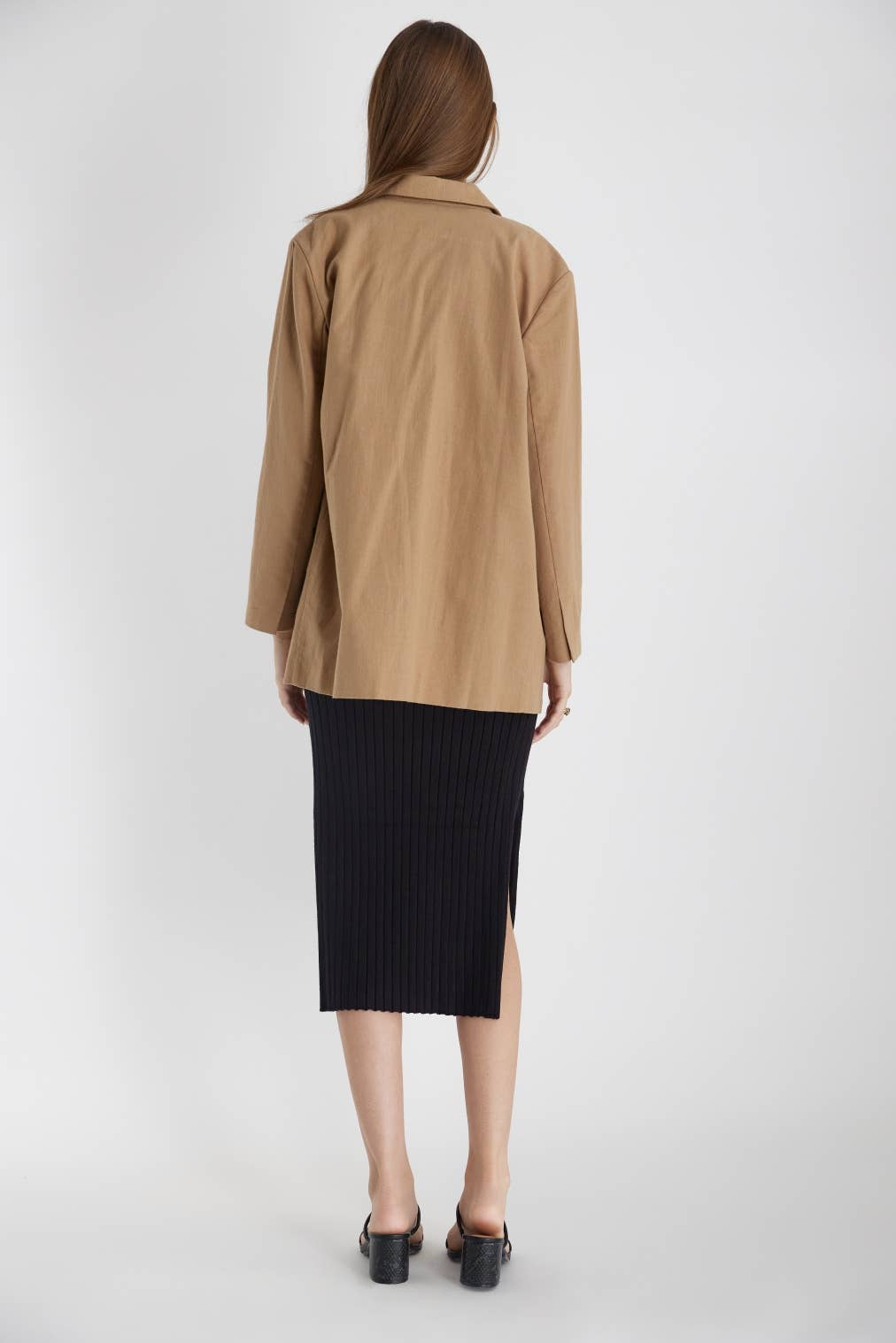MOD REF - Wholesale Blazer - Women's - The Arla Jacket | Oversized Linen Blazer11