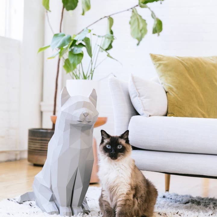 Abstract Home Art - Wholesale Decorative Tabletop Object - Lily - The Cat - Grey / Home Decor, Storage Bin, Trashcan1