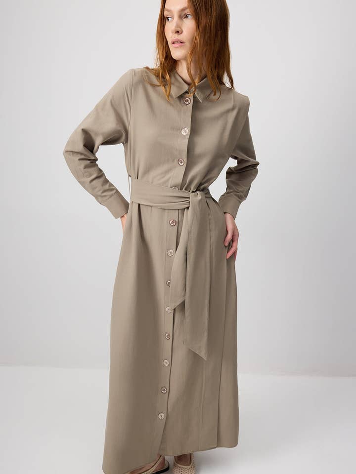 HEMDKLEID AUS POPLIN MIT GÜRTEL - BAUMWOLLMISCHUNG für den Großhandel von Touché Privé EU