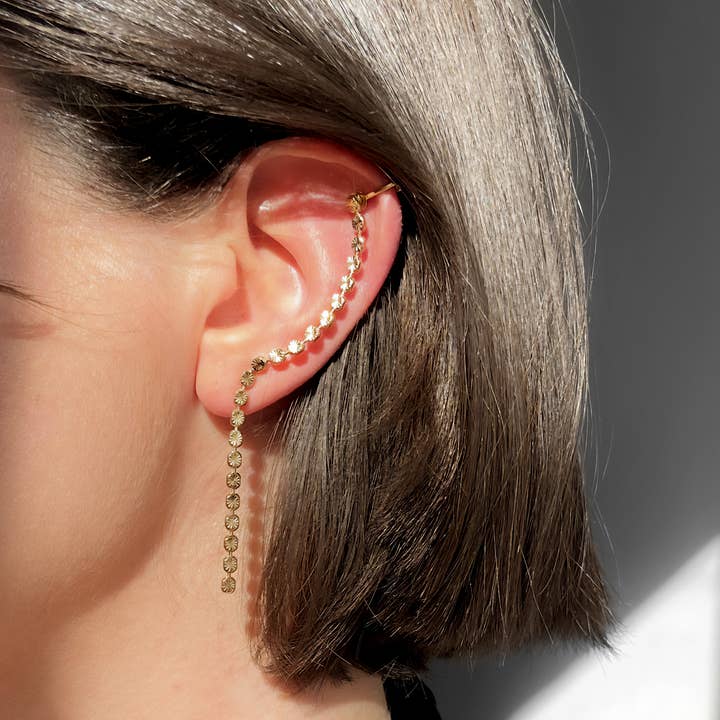Gold LUMIERE EAR CUFF for wholesale on Faire5