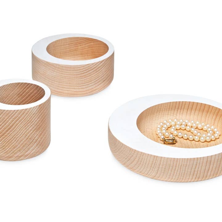 CILINDA set med tre träskålar i bok, vit dekor för wholesale av e+m Holzprodukte