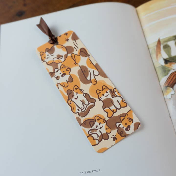 The Stray Shop - Wholesale Bookmark - Calico Cats Bookmark1