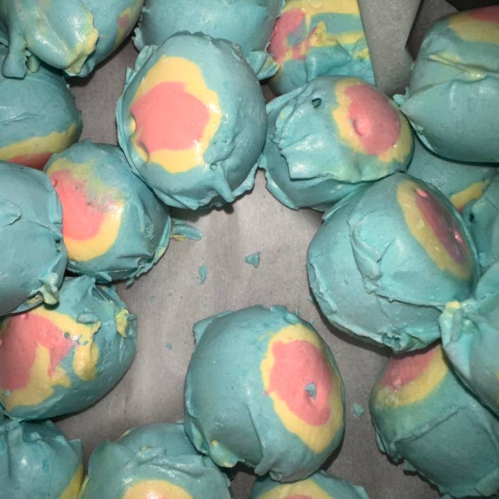 Taffy aux céréales fruitées pour la vente par Triple B Treats