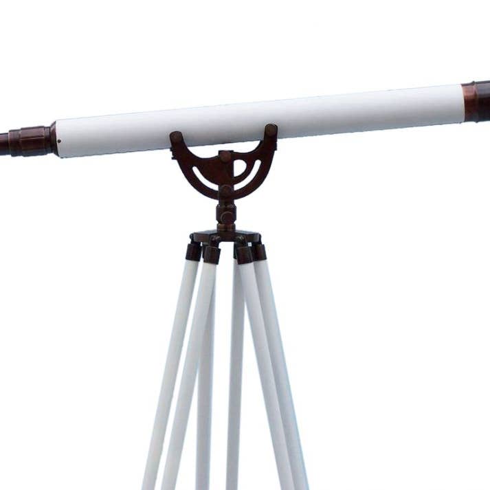 Vloerstaand gebronsd met witte lederen anchormaster teles voor wholesale door Hampton Ironworks