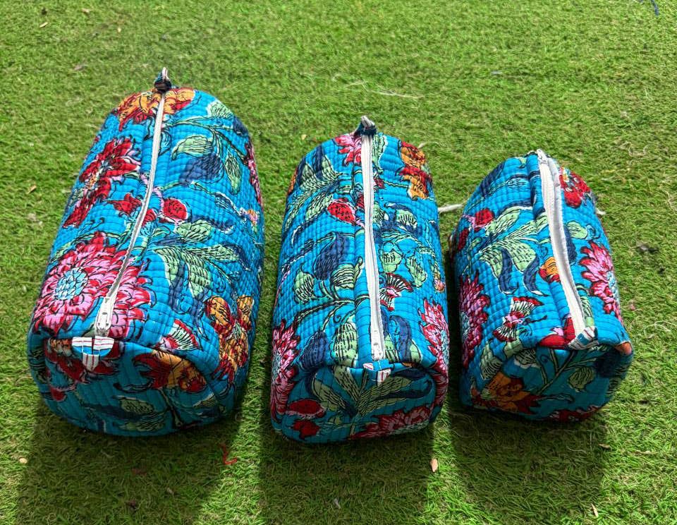 GYPSY STUDIO - Vente Trousses de maquillage/cosmétique - Pochette faite main en coton Sac imprimé bloc Trousse de toilette matelassée0