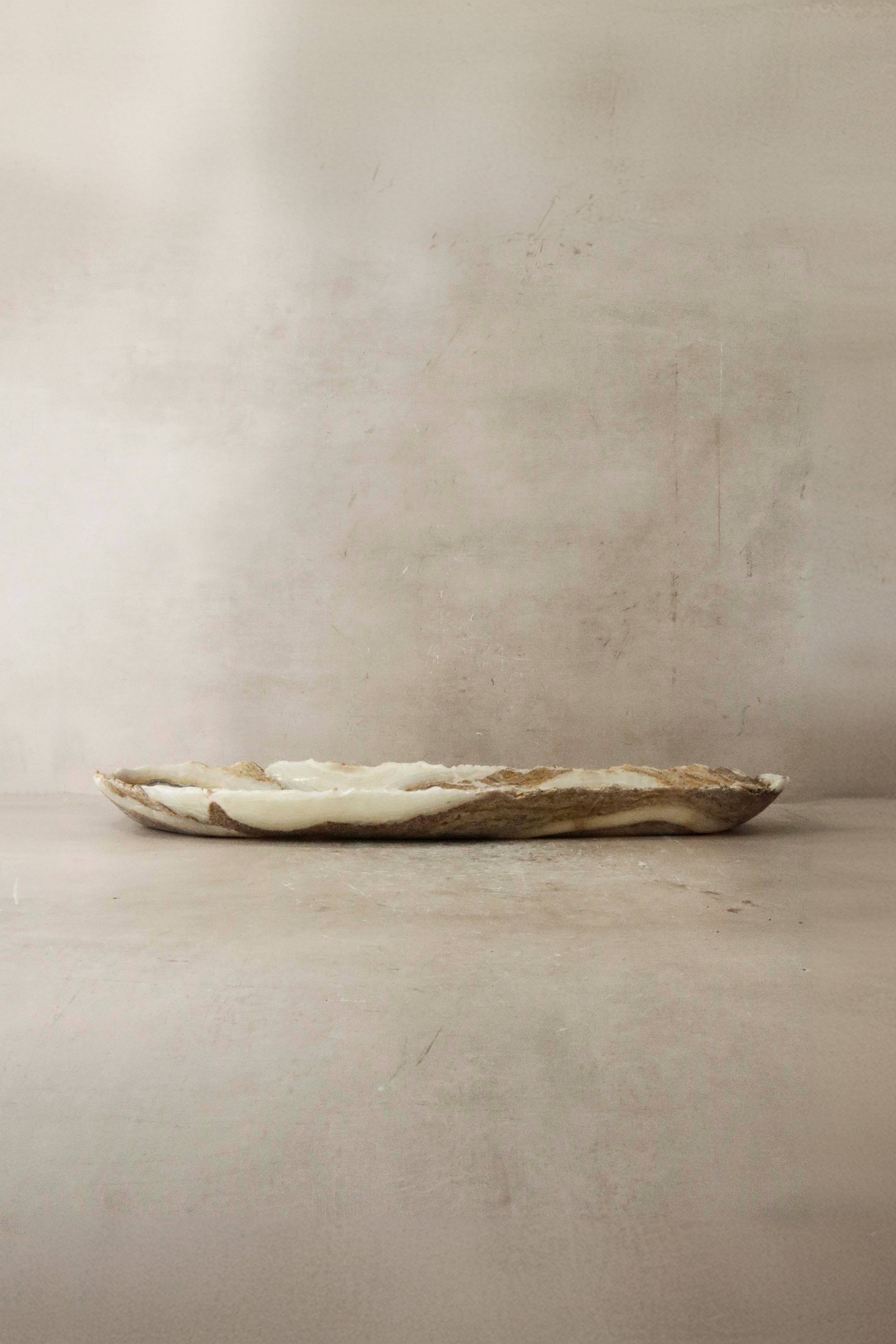 Botanical Boys - Wholesale Decorative Plate/Dish/Bowl - Premium Onyx Bowl Raw Edge No 112