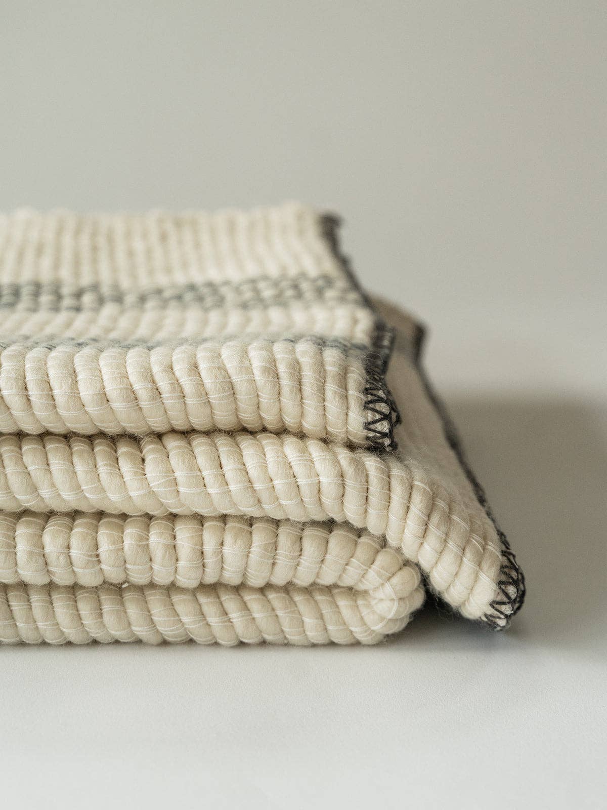 Co.House Designs - Wholesale Throw Blanket - Cozy Stripe Throw1