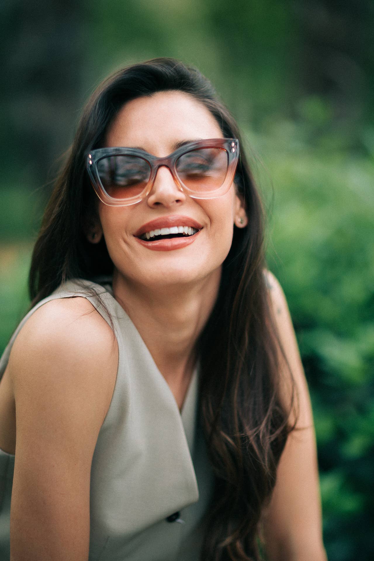 Minue Opticians - Wholesale Sunglasses - Women's - CLEO YOU. Sunglasses2