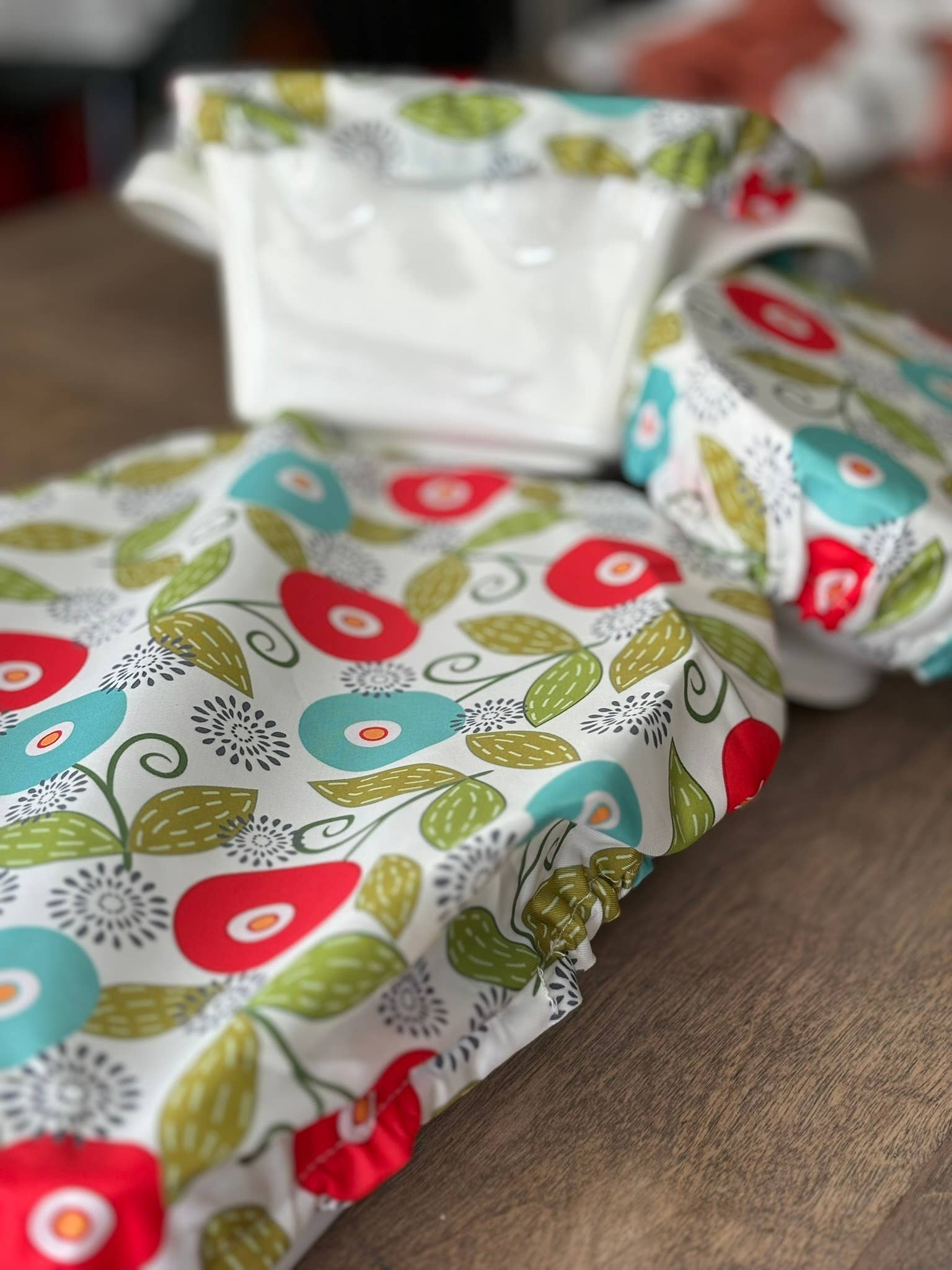 Kit Carson Accessories - Wholesale Food Storage Wrap/Bag - Dish Cover and Bowl Covers - Bright Flowers1