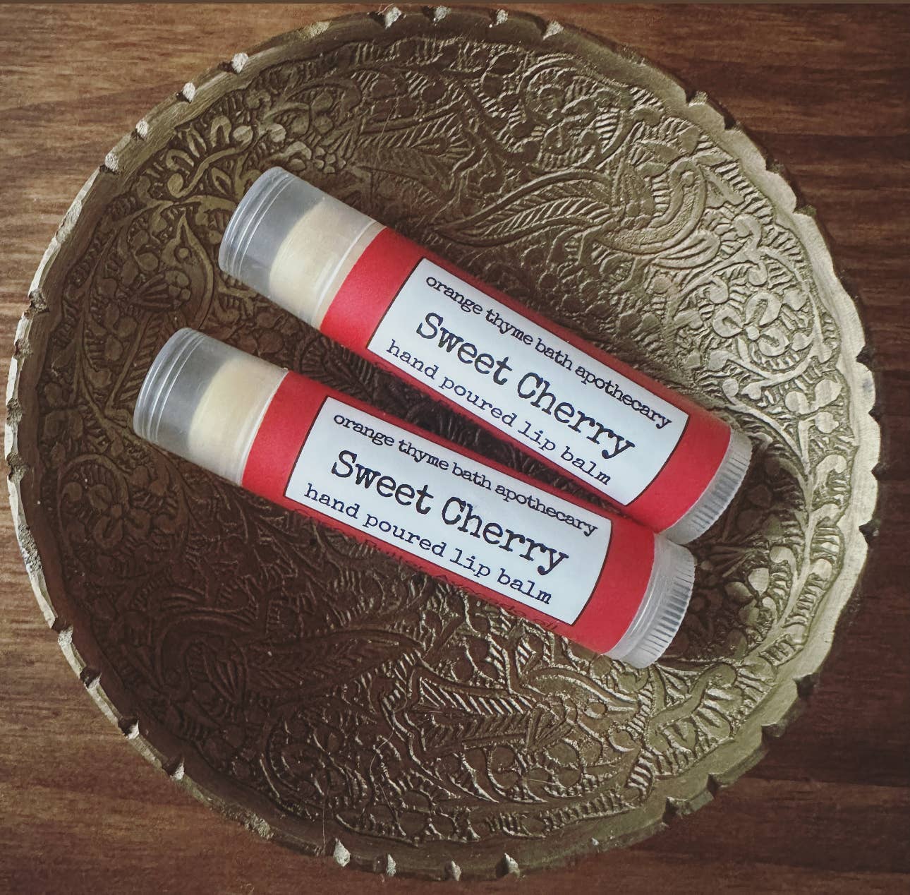 Orange Thyme Bath Apothecary - Vendita all'ingrosso Burro di cacao - Balsamo Labbra Dolce Ciliegia2